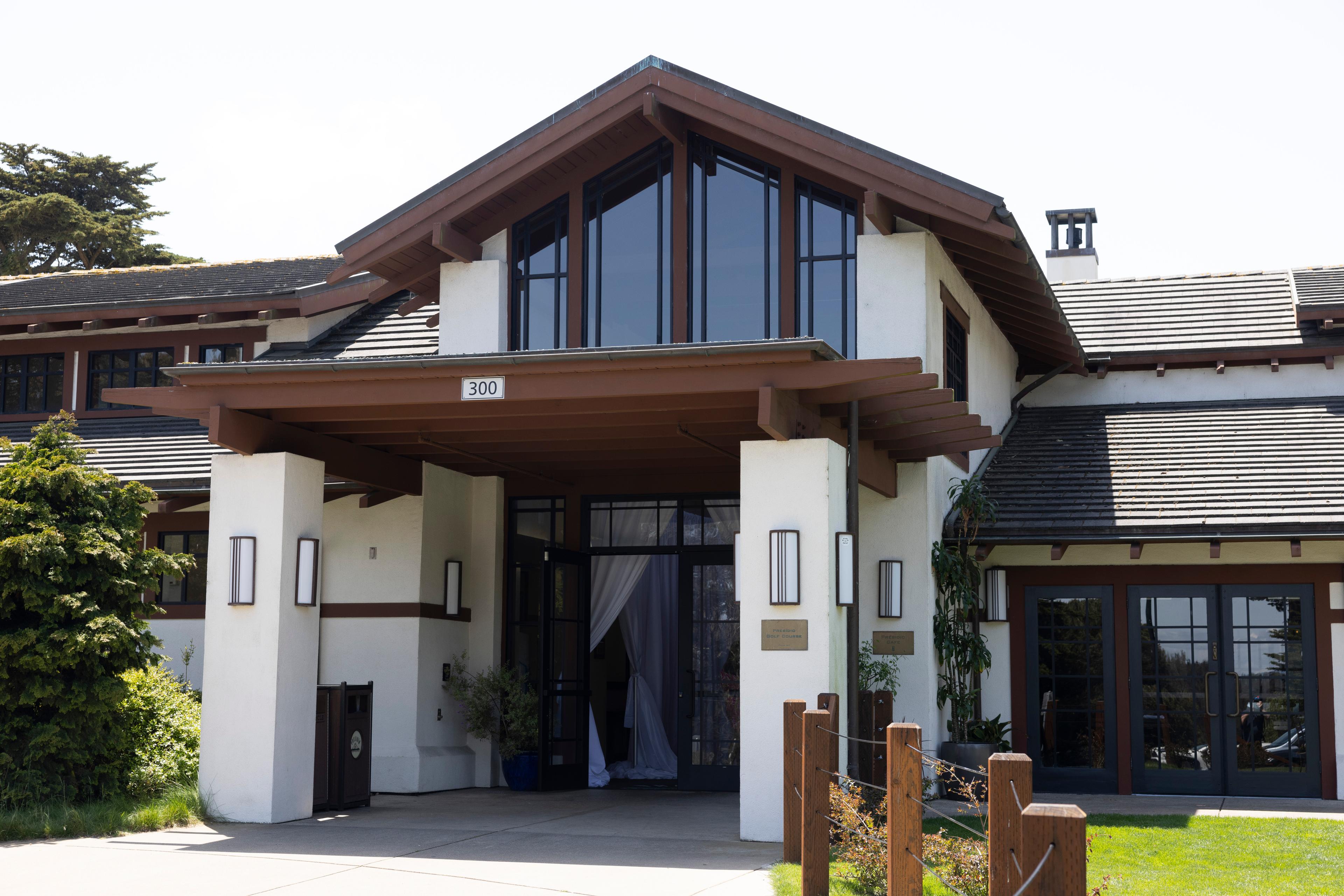 external picture of Presidio Gold Course Main Building